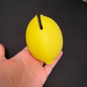 Kikkerland Silicone Lemon JUICER Squeezer Yellow